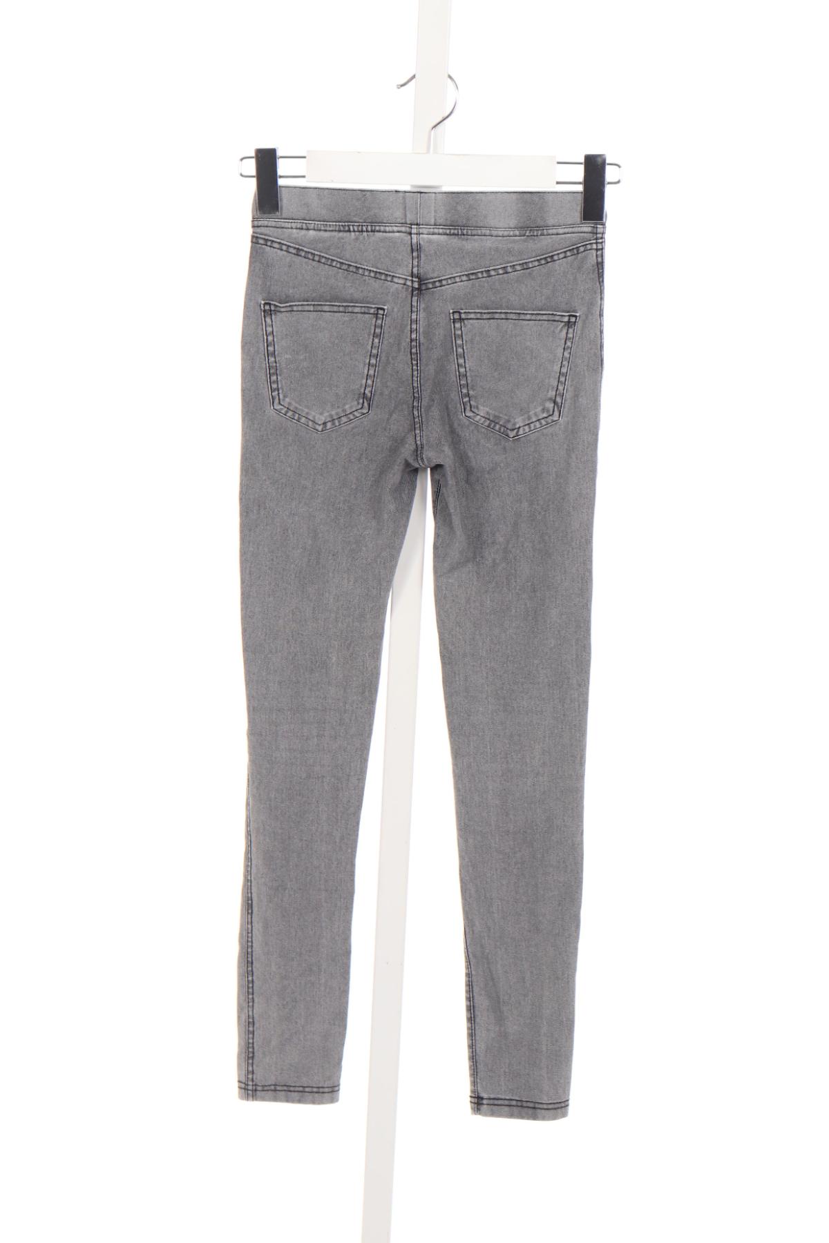 Детски дънки H&M2