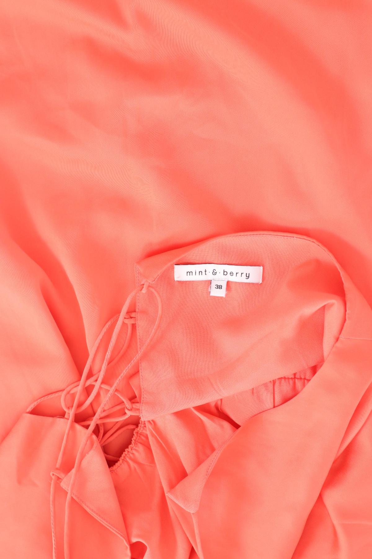 Официална рокля MINT & BERRY3