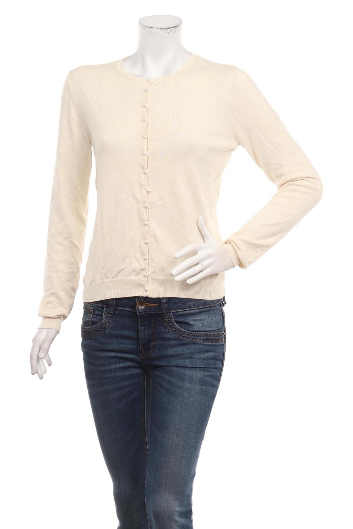 Жилетка HALLHUBER1