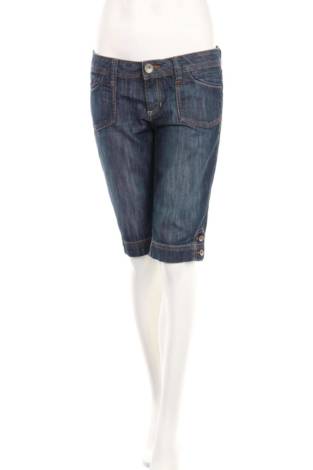 Къси дънки EDC BY ESPRIT - Mania Къси дънки EDC BY ESPRIT