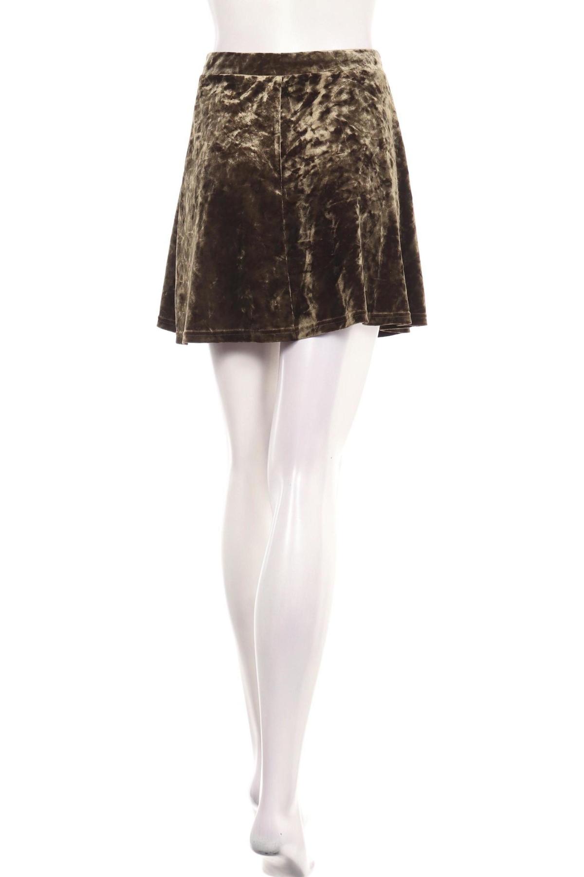 Пола JACQUELINE DE YONG2