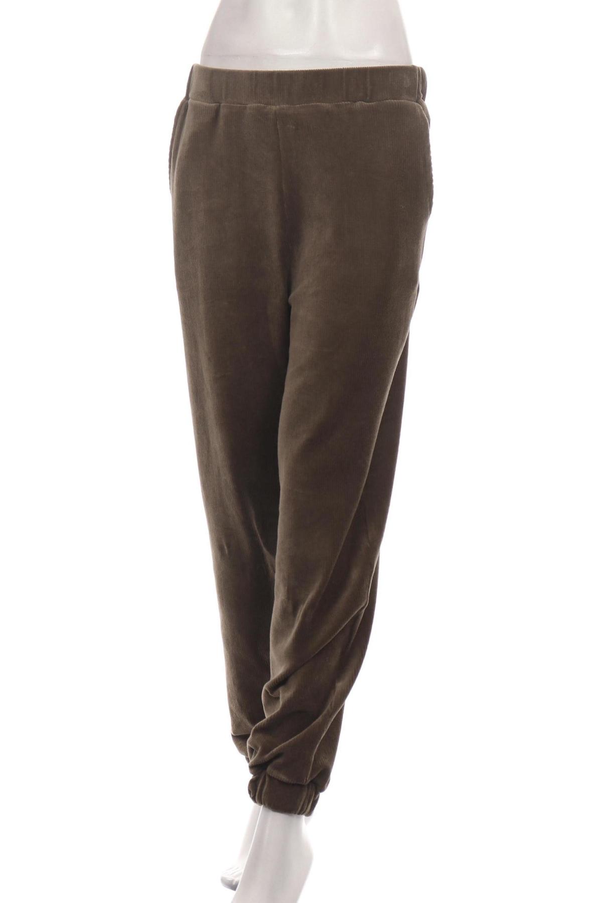 Спортно долнище ONE MORE STORY1