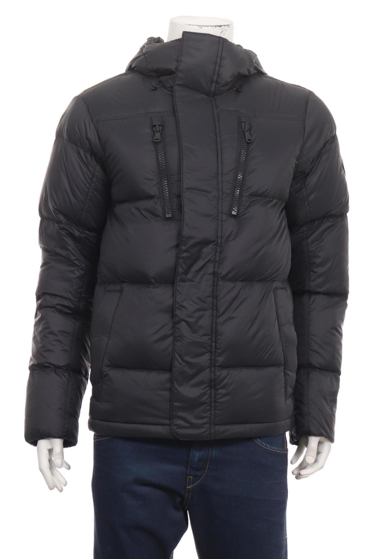 Пухено яке UNDER ARMOUR1