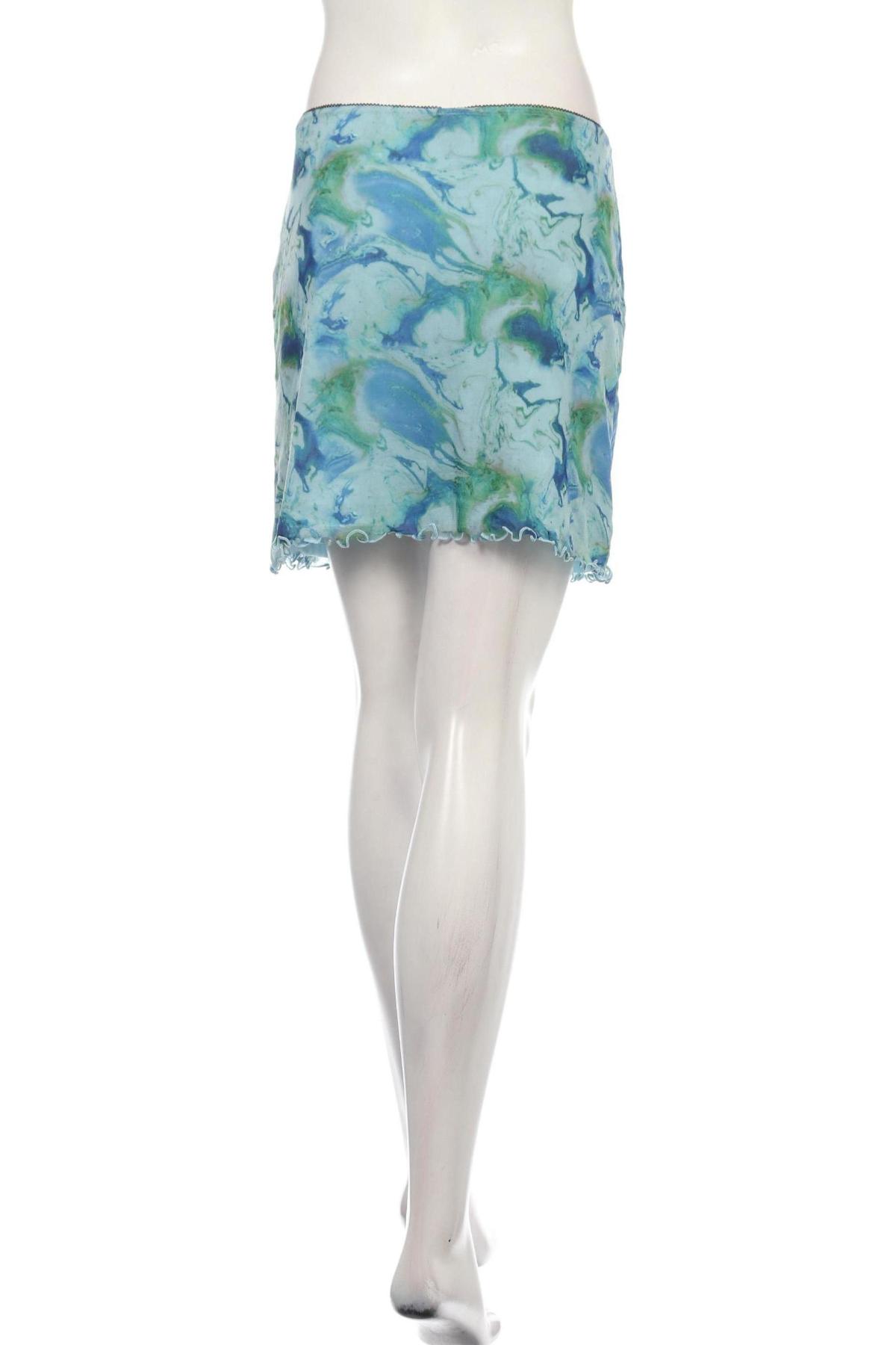 Пола URBAN OUTFITTERS2