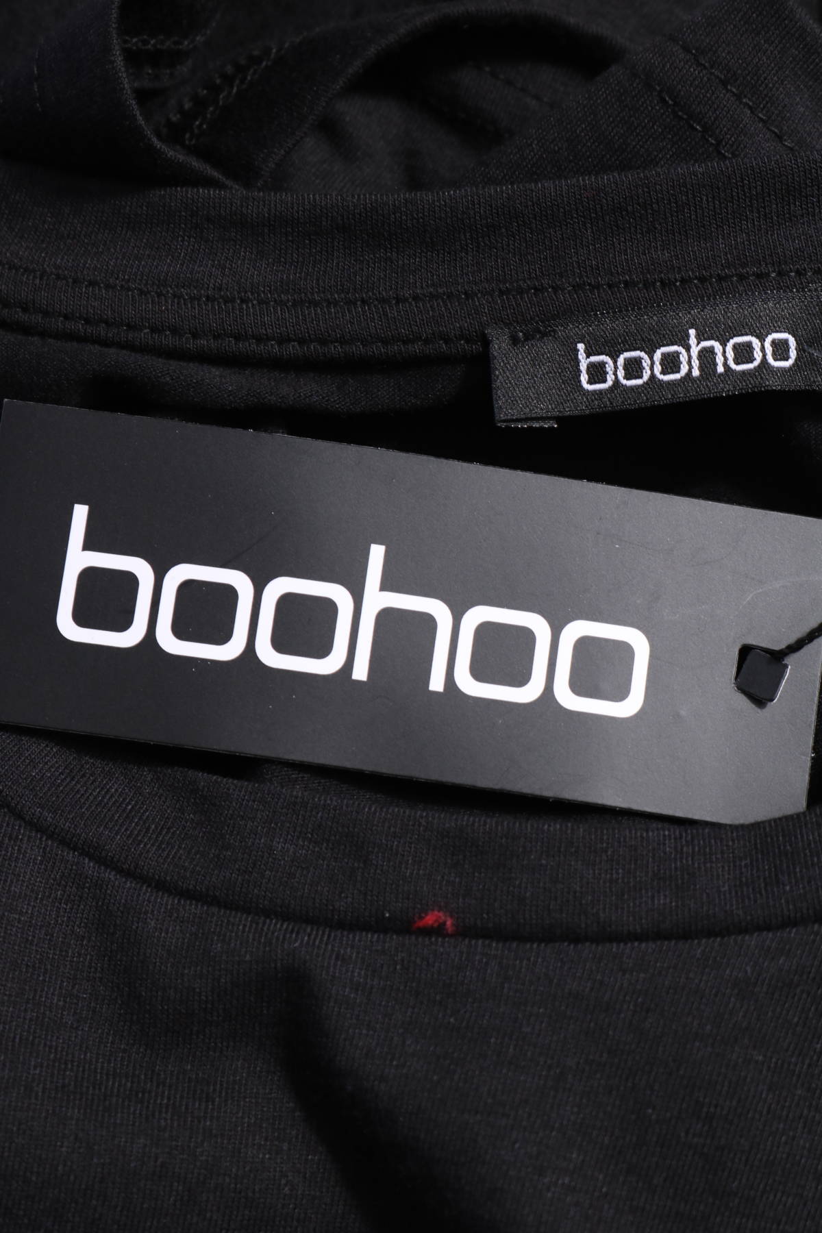 Тениска BOOHOO3