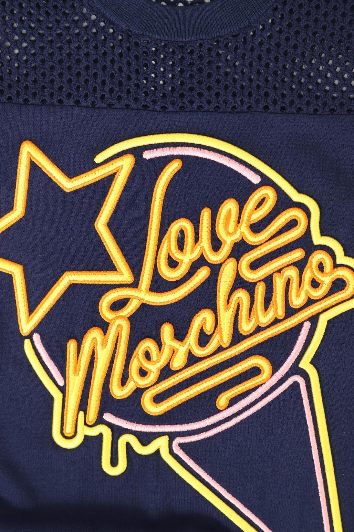 Блузи от Тениски LOVE MOSCHINO4