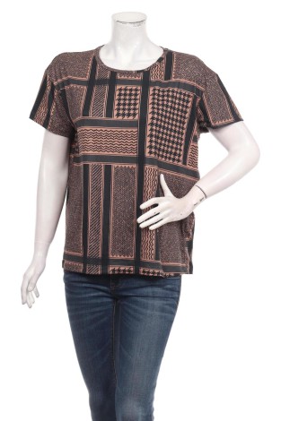 Tricou LUXZUZ