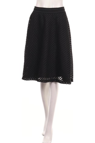 Пола JACQUELINE DE YONG