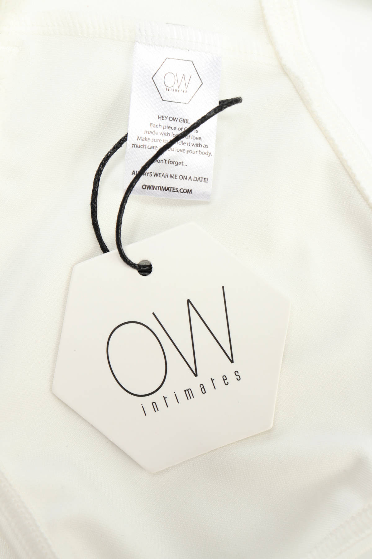 Спортно бюстие OW INTIMATES3 - Mania Спортно бюстие OW INTIMATES3