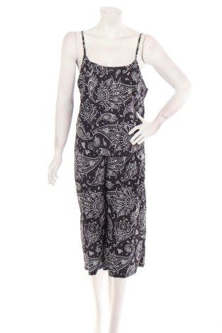 Costum cu pantalon NO NAME