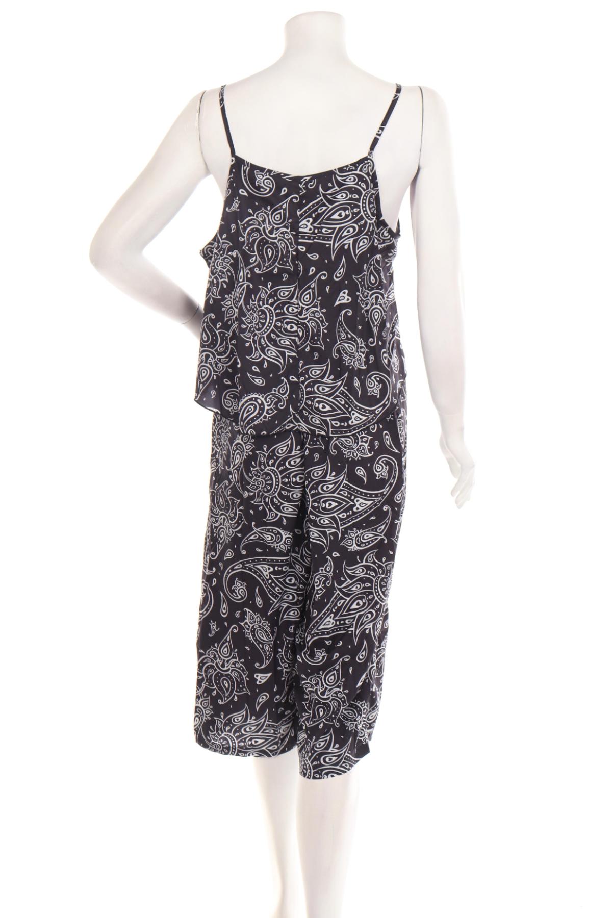 Костюм с панталон NO NAME2