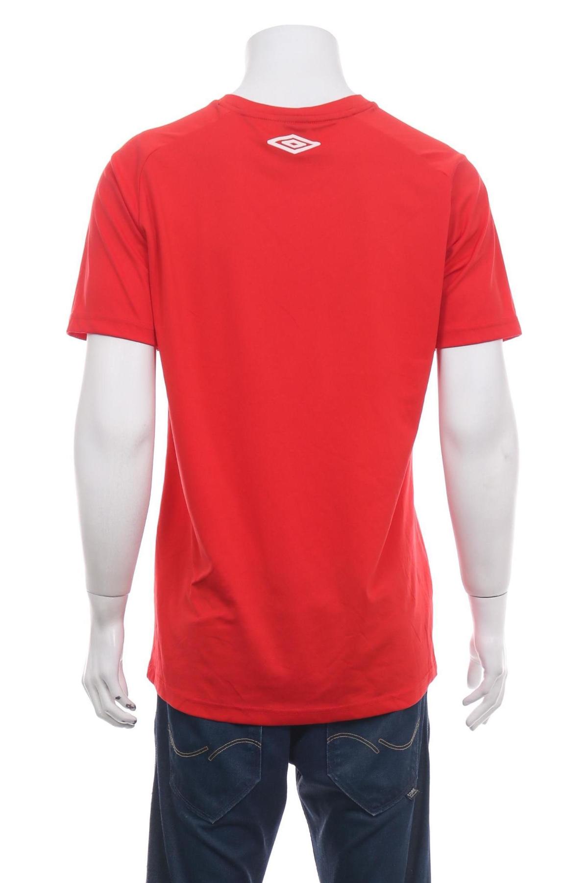 Спортна тениска UMBRO2