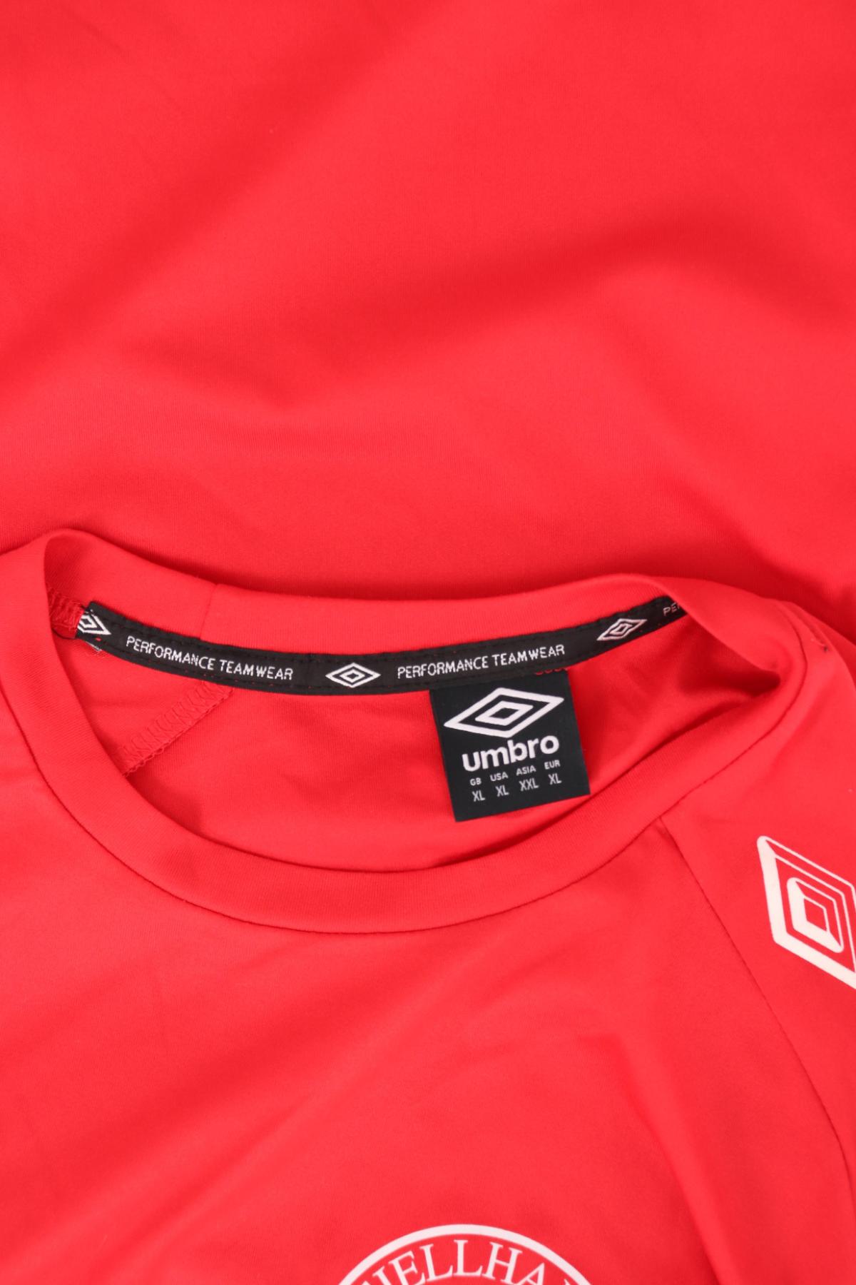 Спортна тениска UMBRO3