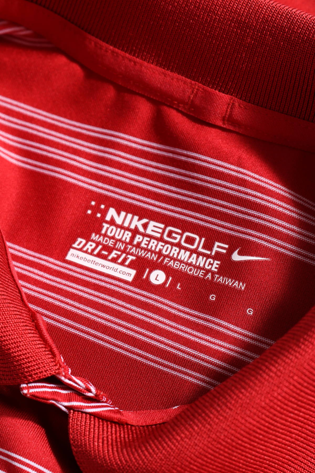 Спортна тениска Nike3 - Mania Спортна тениска Nike3