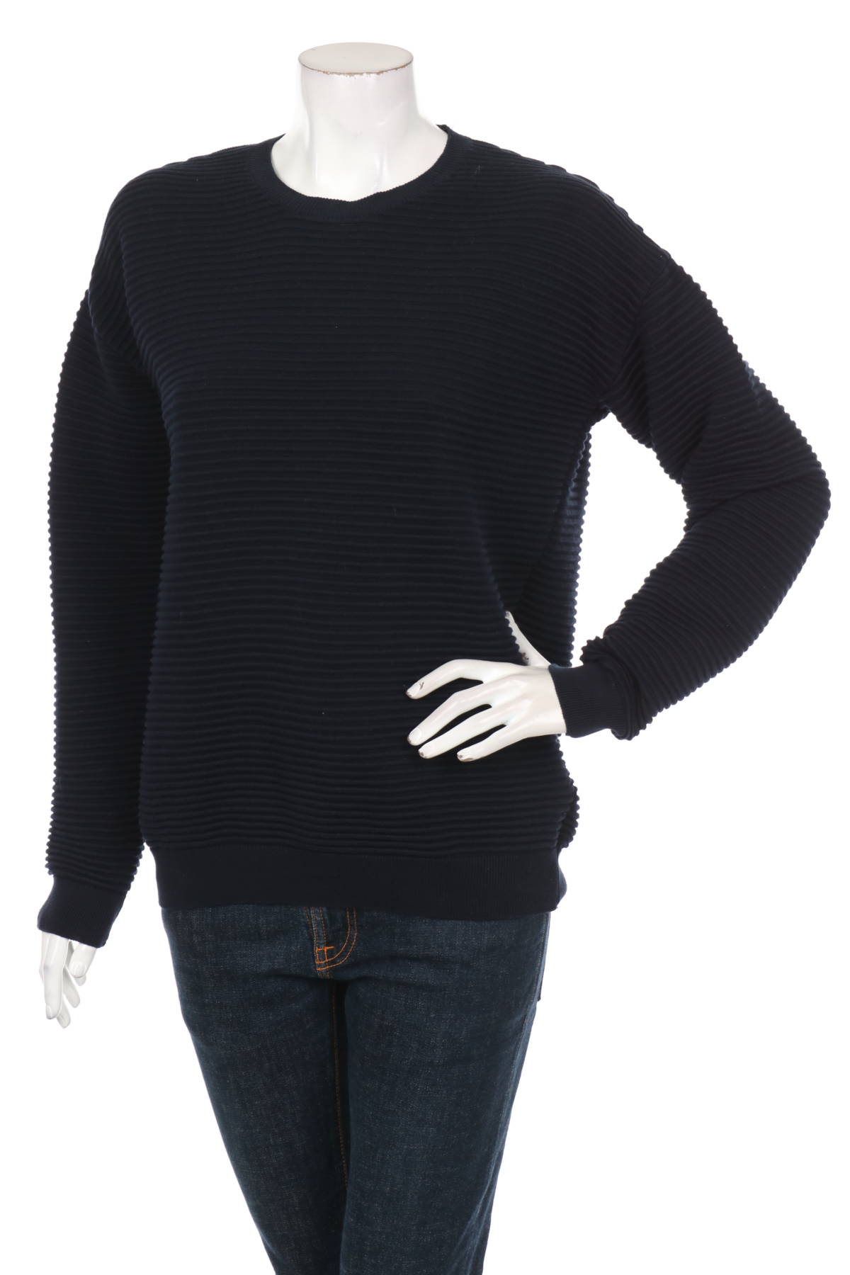 Пуловер BASIC APPAREL1