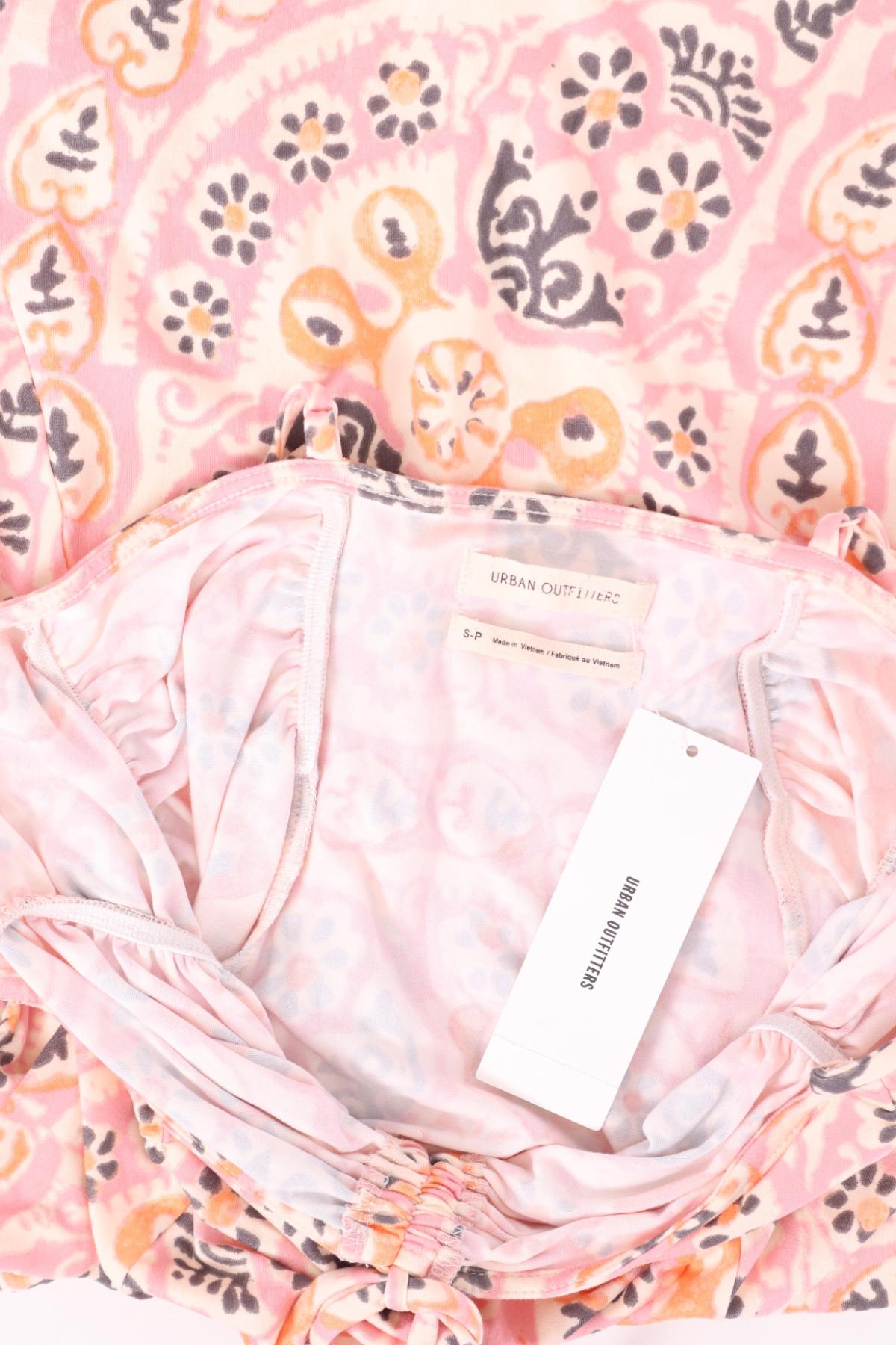 Ежедневна рокля URBAN OUTFITTERS3