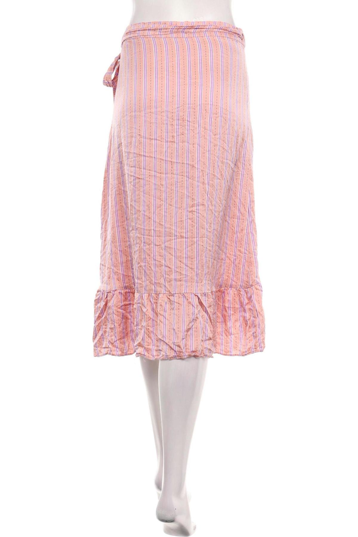 Пола LEVETE ROOM2