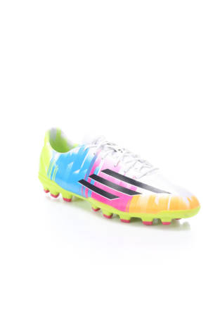 Футболни обувки Adidas - Mania Футболни обувки Adidas