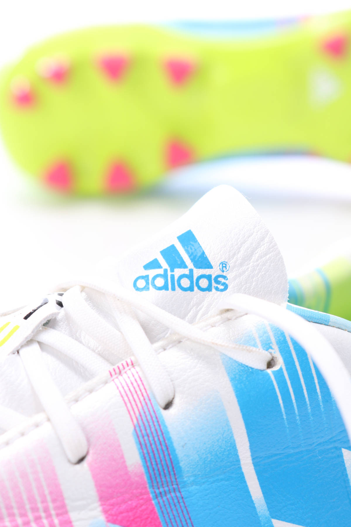 Футболни обувки ADIDAS4