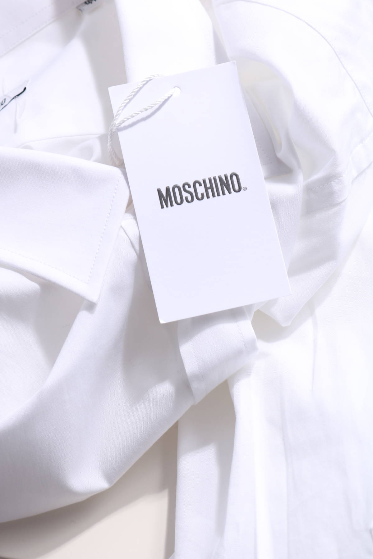 Официална риза MOSCHINO3