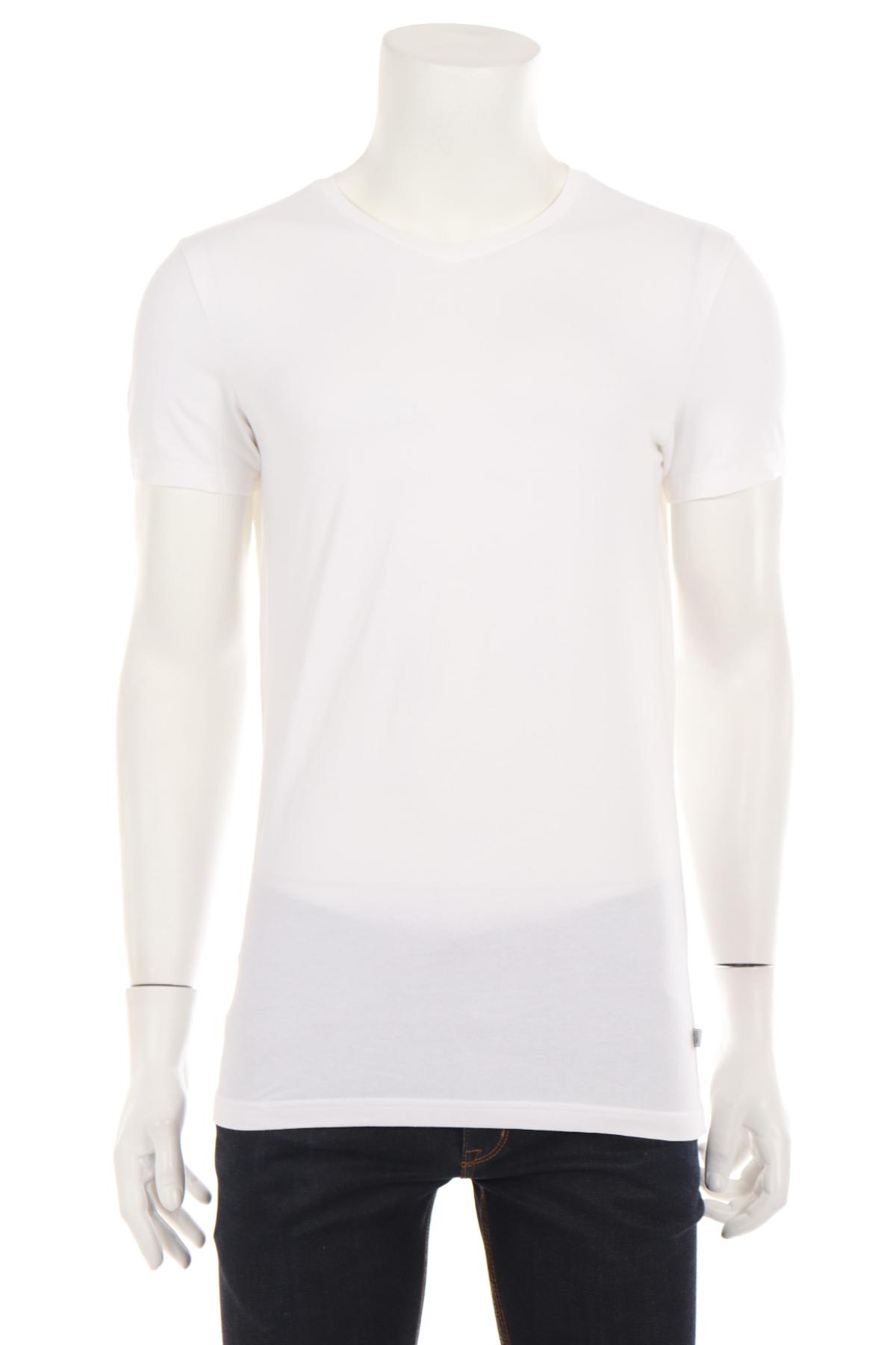 Бельо тениска Q/S DESIGNED BY S.OLIVER1