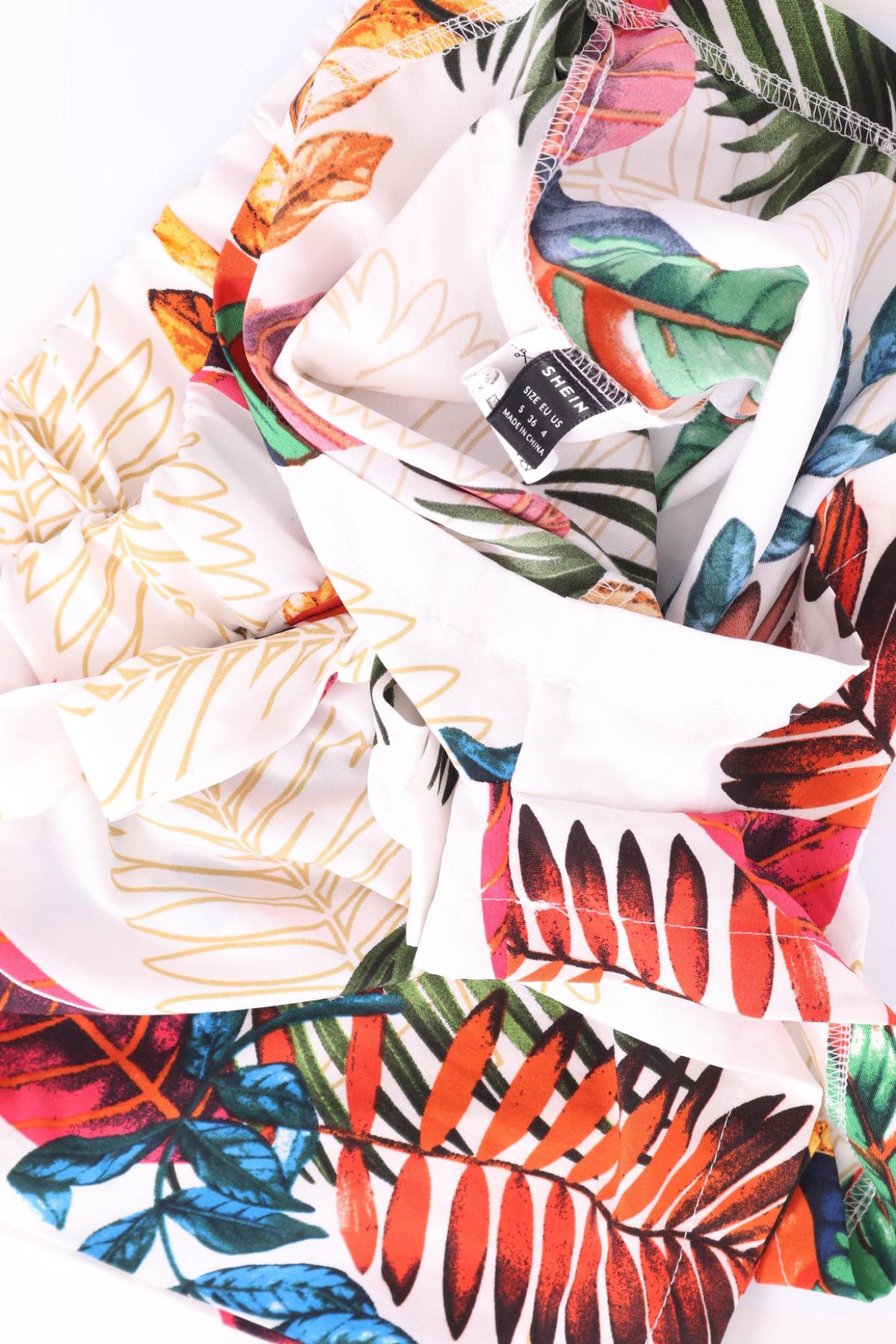 Къси панталони SHEIN3