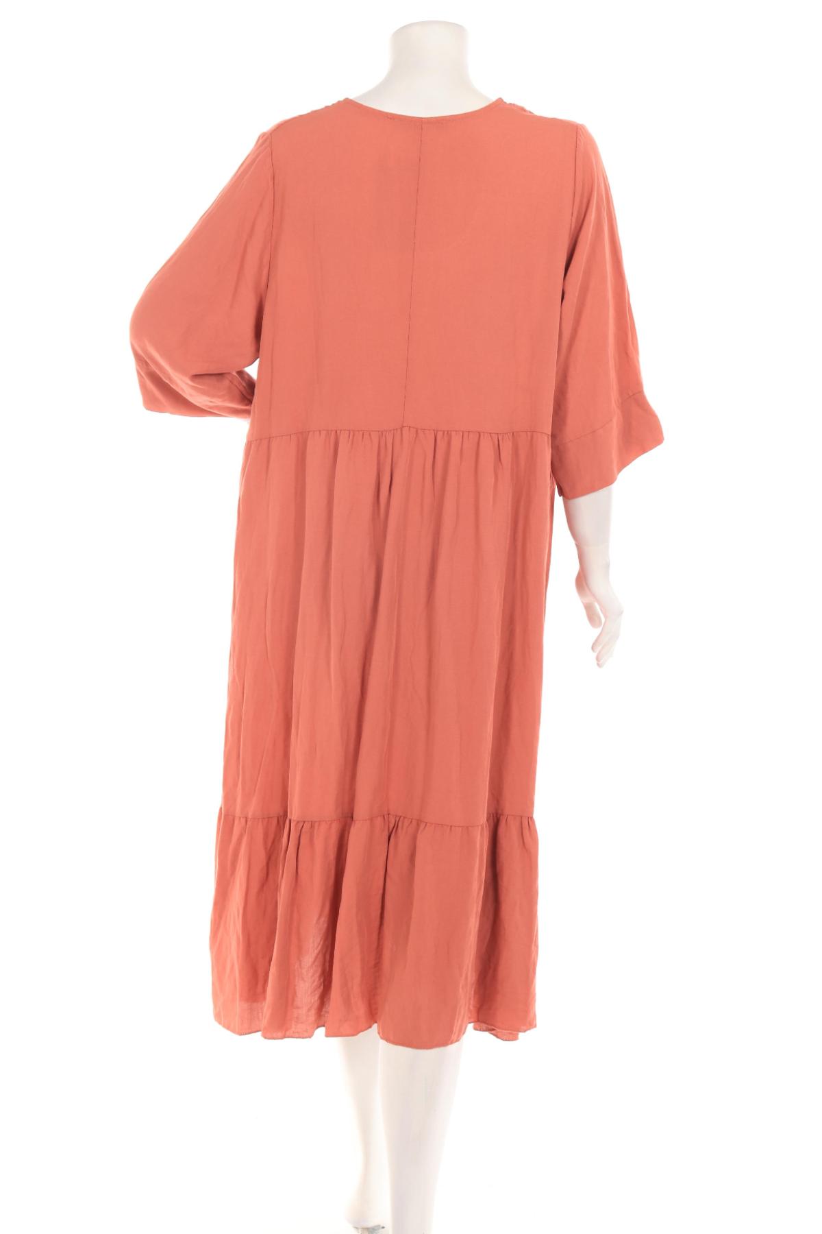 Ежедневна рокля V MILANO2