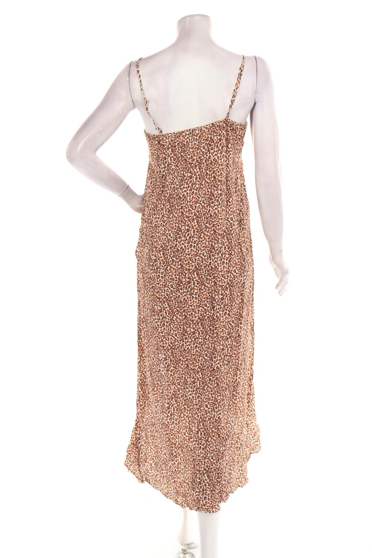 Ежедневна рокля ONE CLOTHING2