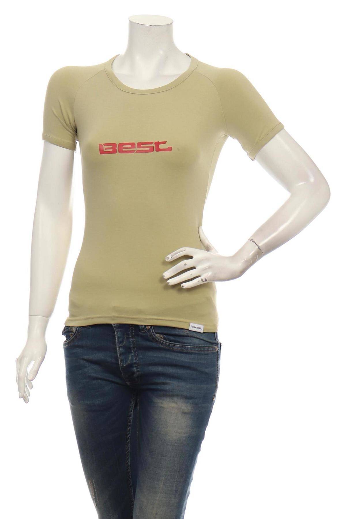 Тениска с щампа BEST1