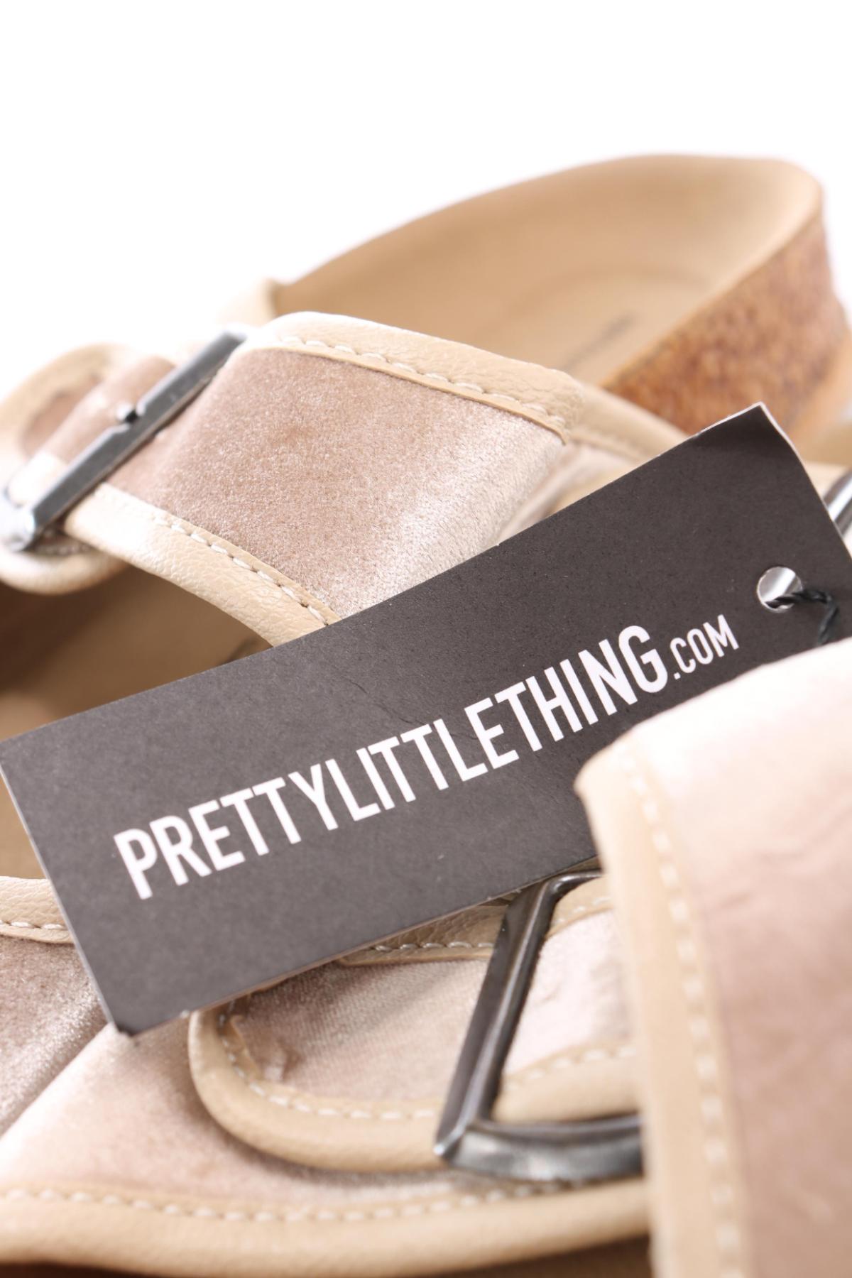 Чехли PRETTYLITTLETHING4