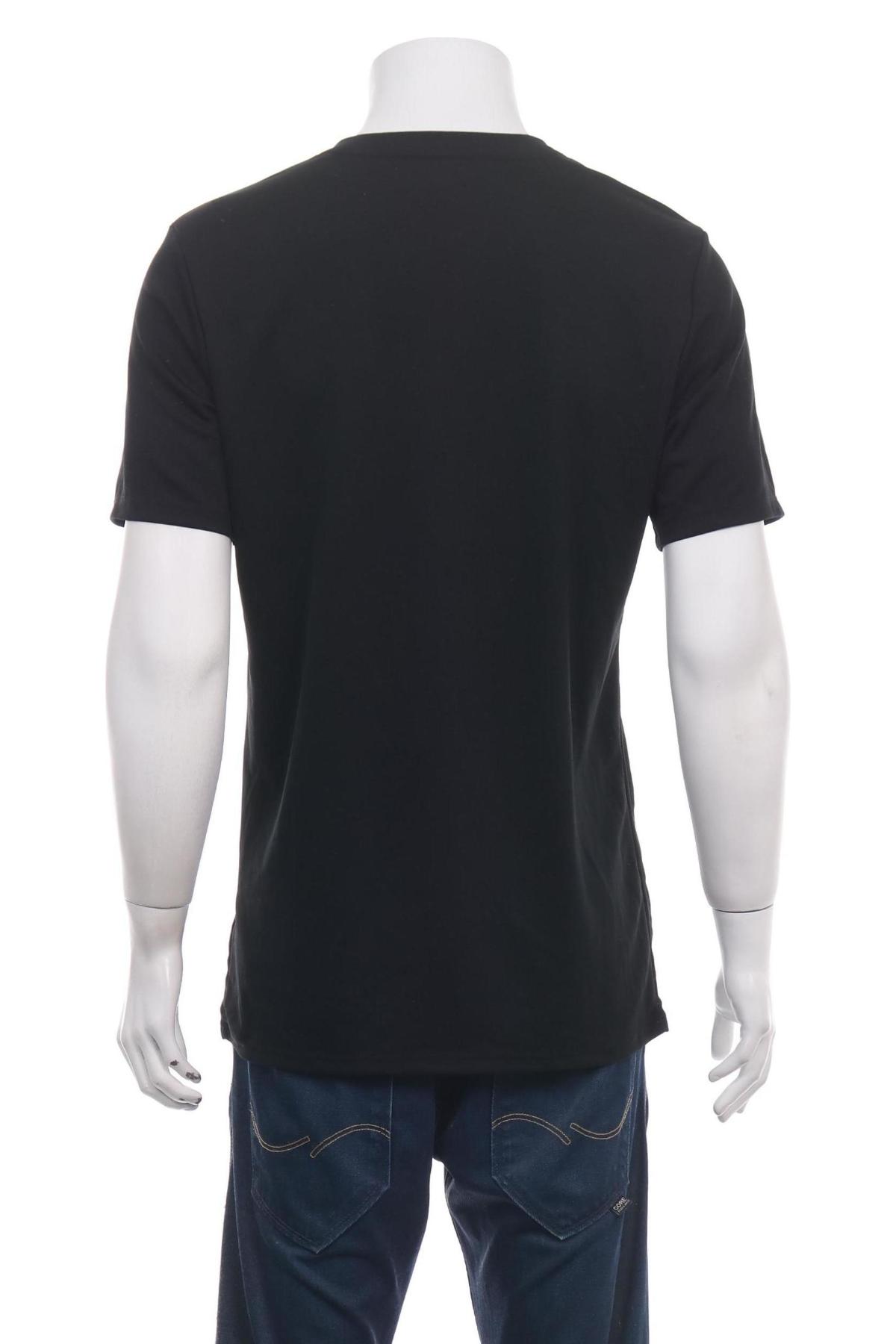 Спортна тениска NIKE2