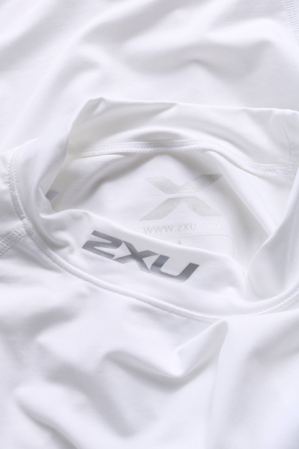 Спортна блуза 2XU3