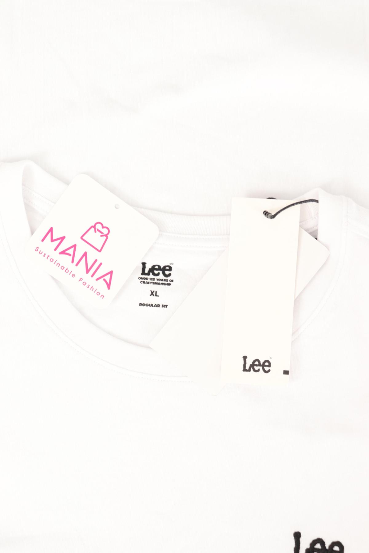 Тениска с щампа LEE3