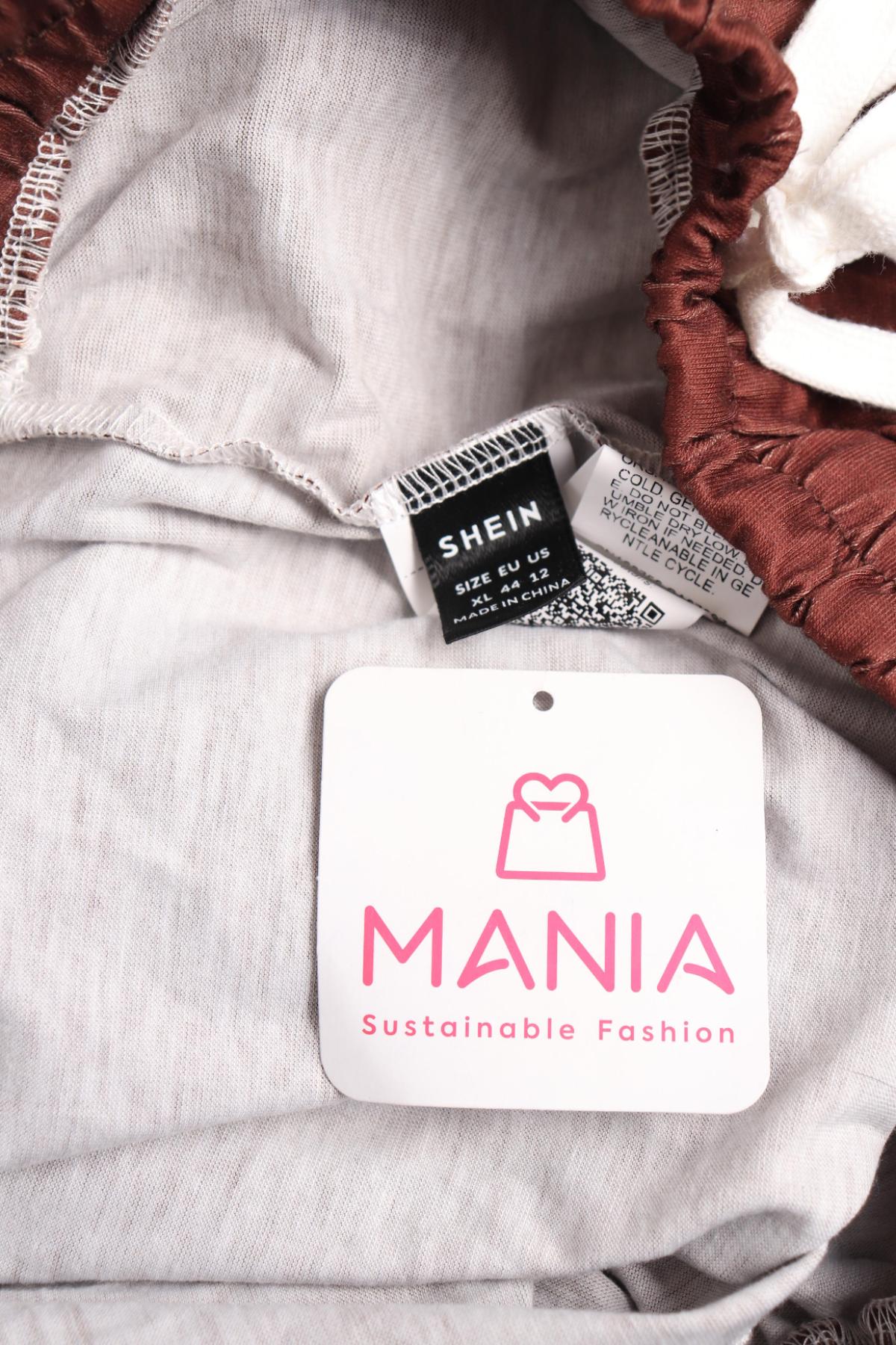 Костюм с панталон SHEIN3