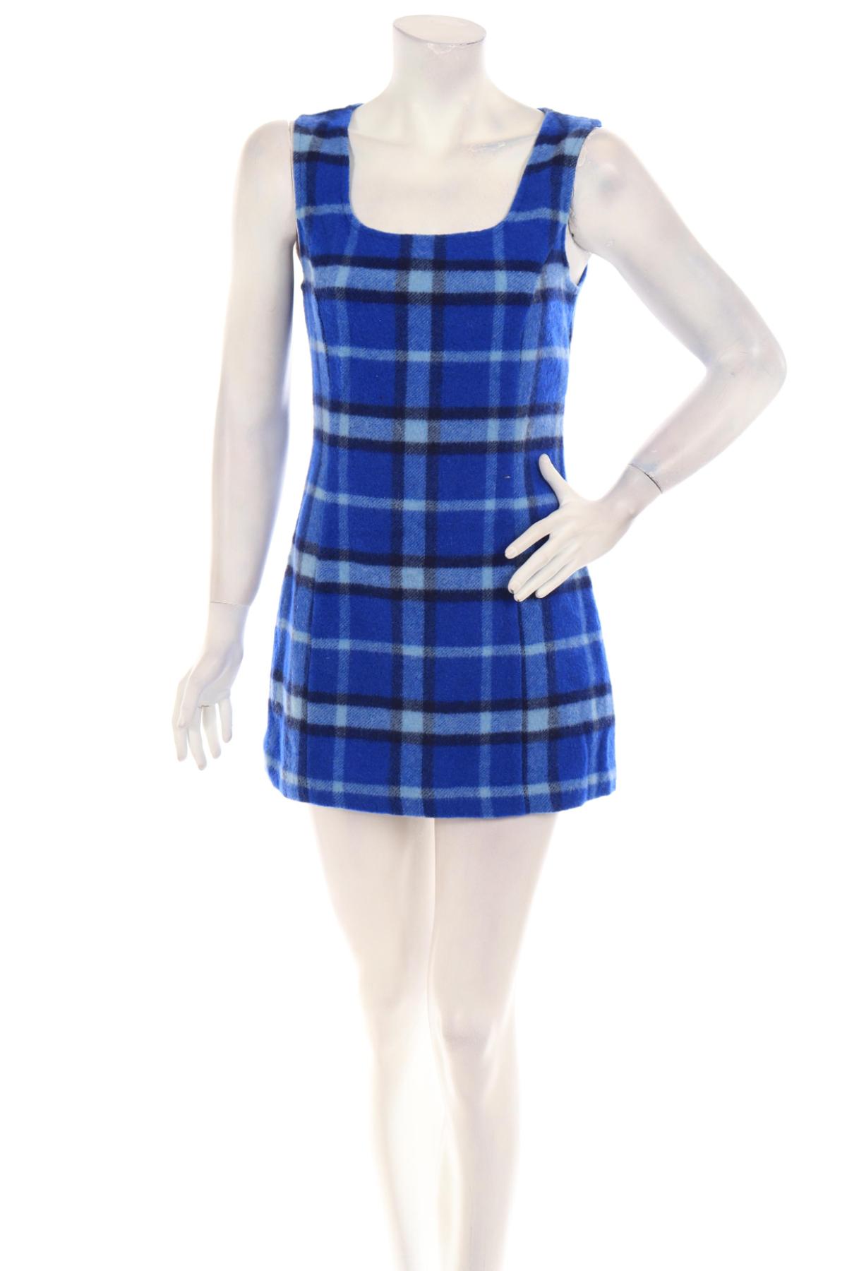 Ежедневна рокля UNITED COLORS OF BENETTON1