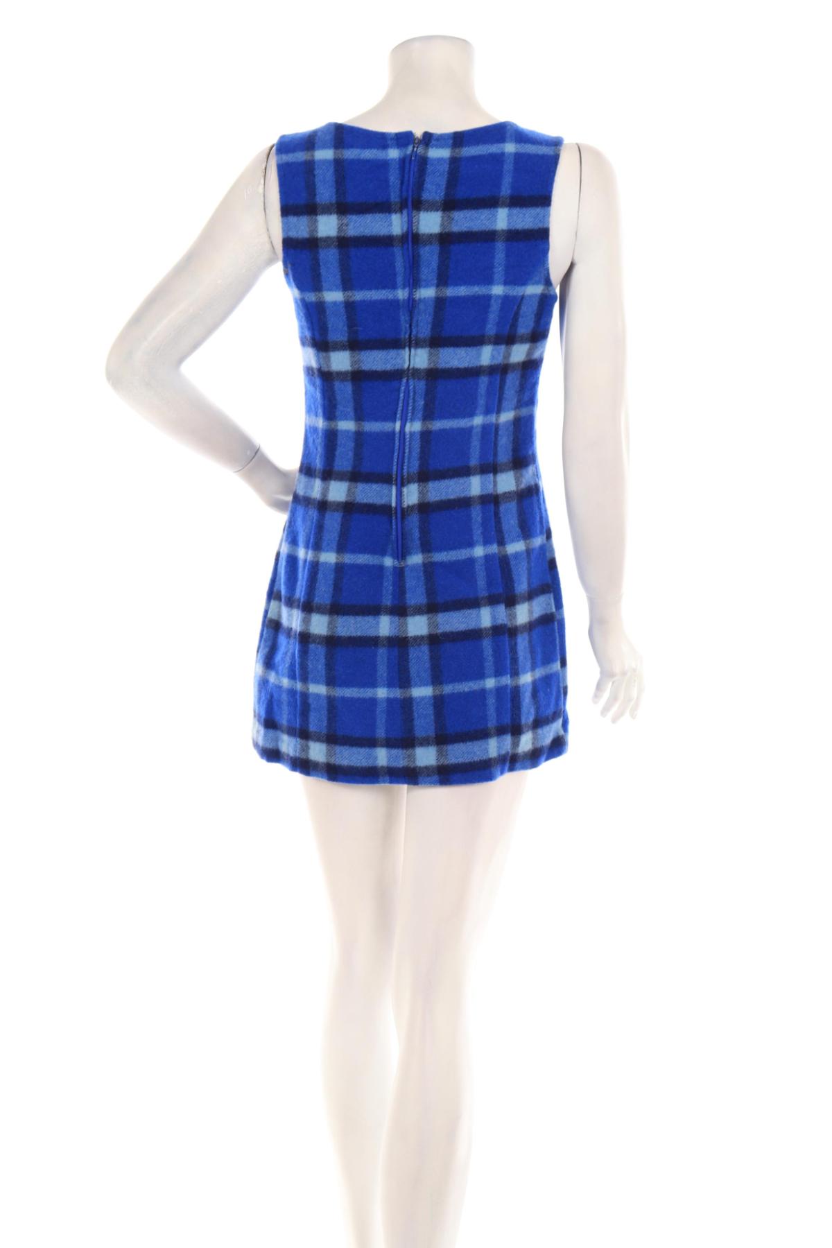 Ежедневна рокля UNITED COLORS OF BENETTON2