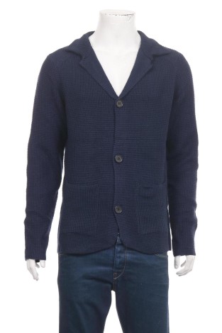 Жилетка NO NAME