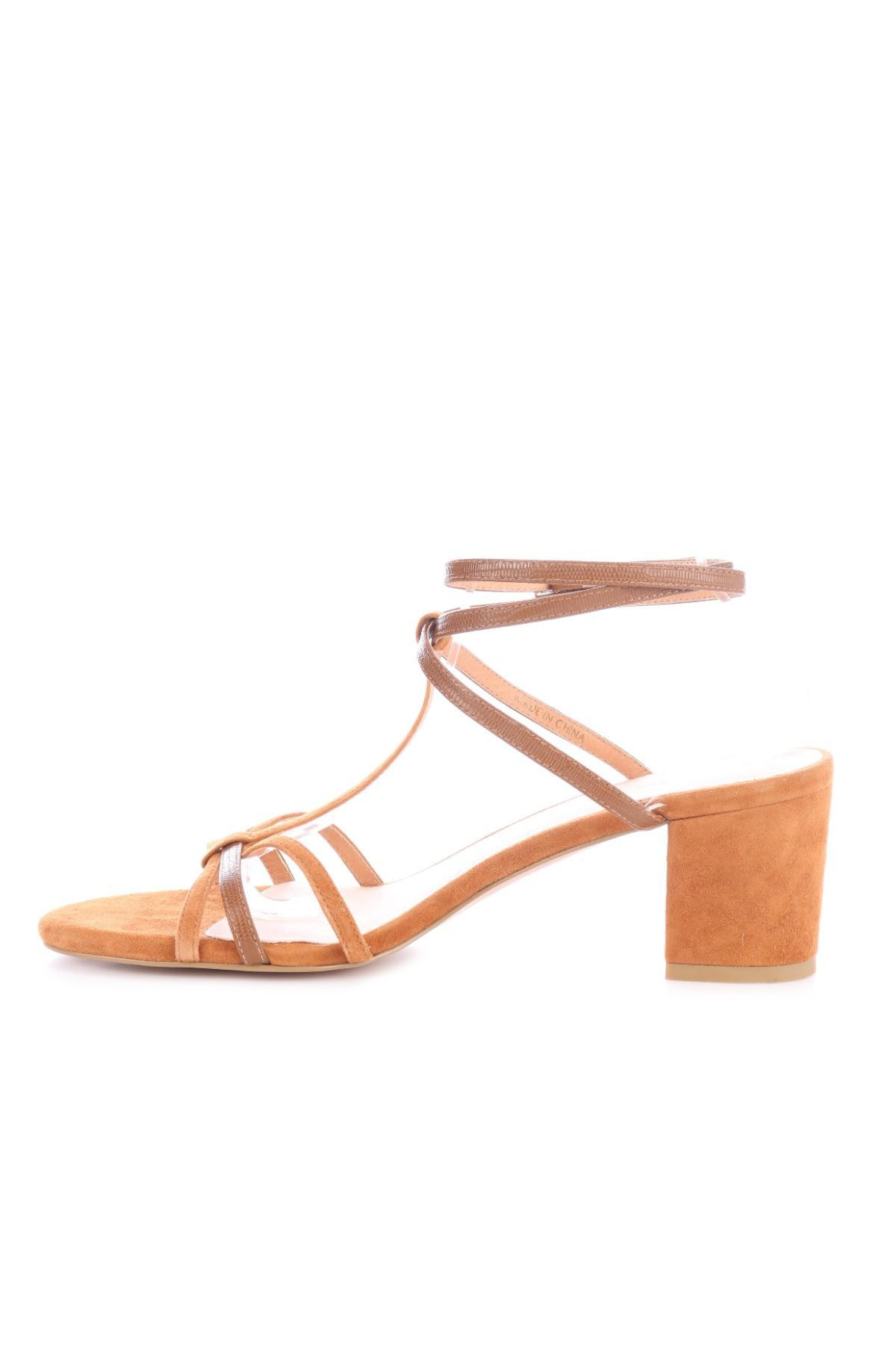 Сандали на ток ANNA FIELD3