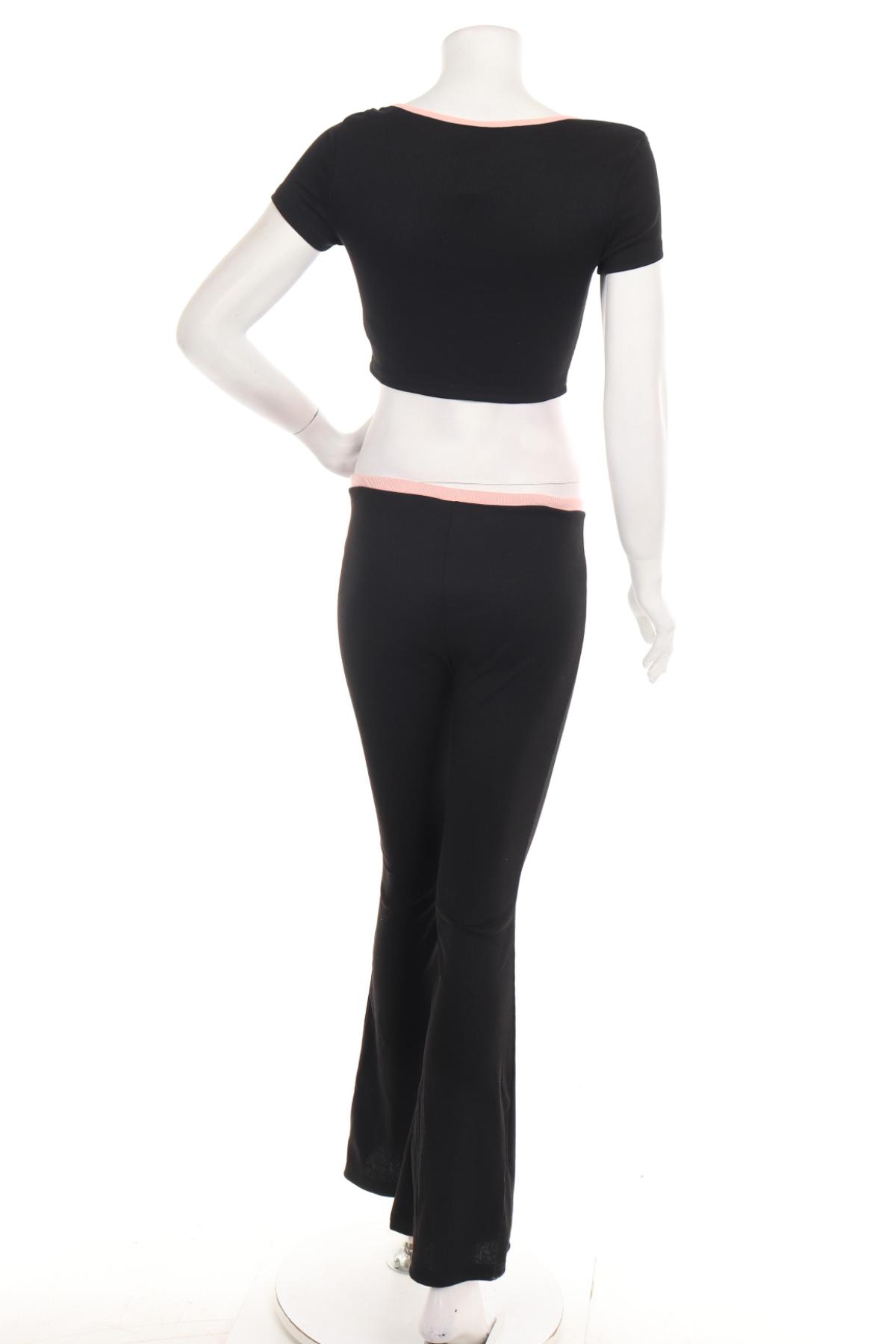 Костюм с панталон SHEIN2