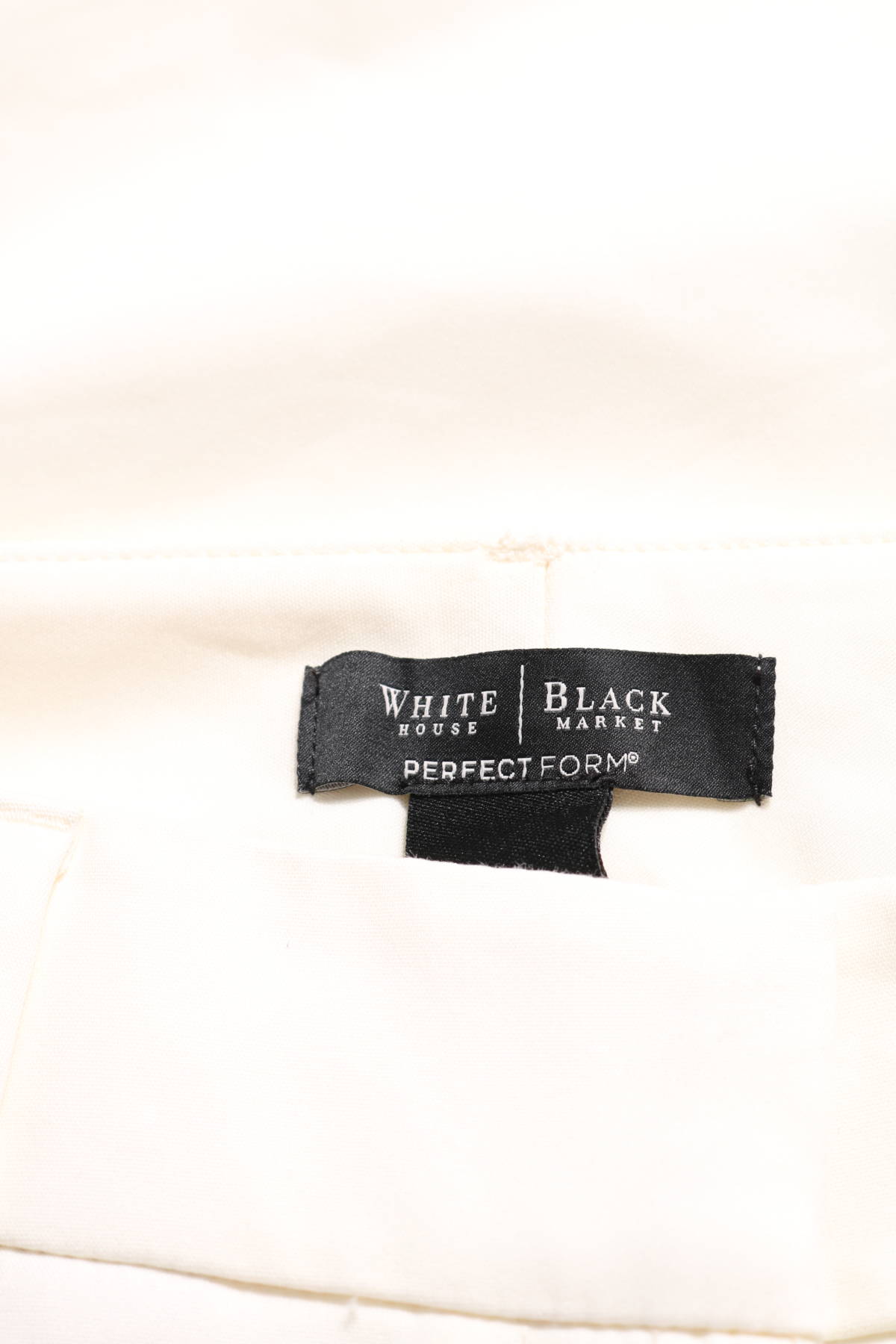 Елегантен панталон WHITE HOUSE / BLACK MARKET3