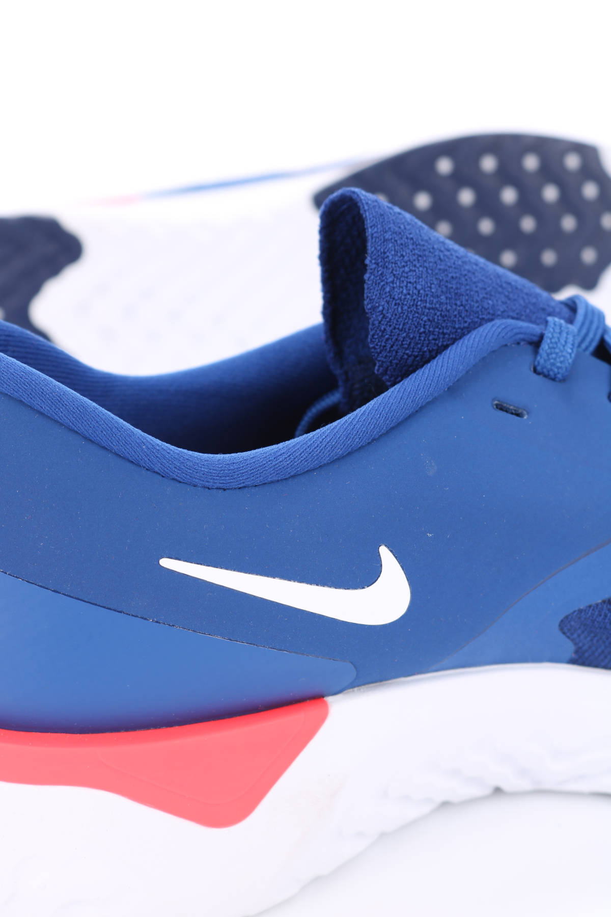 Маратонки Nike4 - Mania Маратонки Nike4