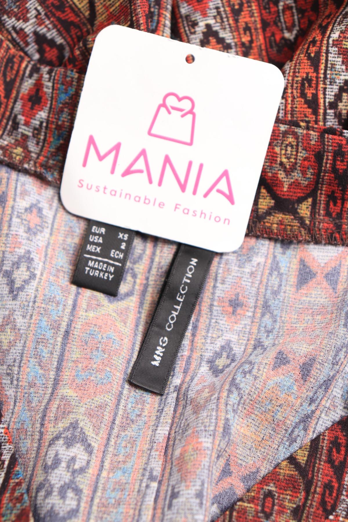 Официална риза MANGO3