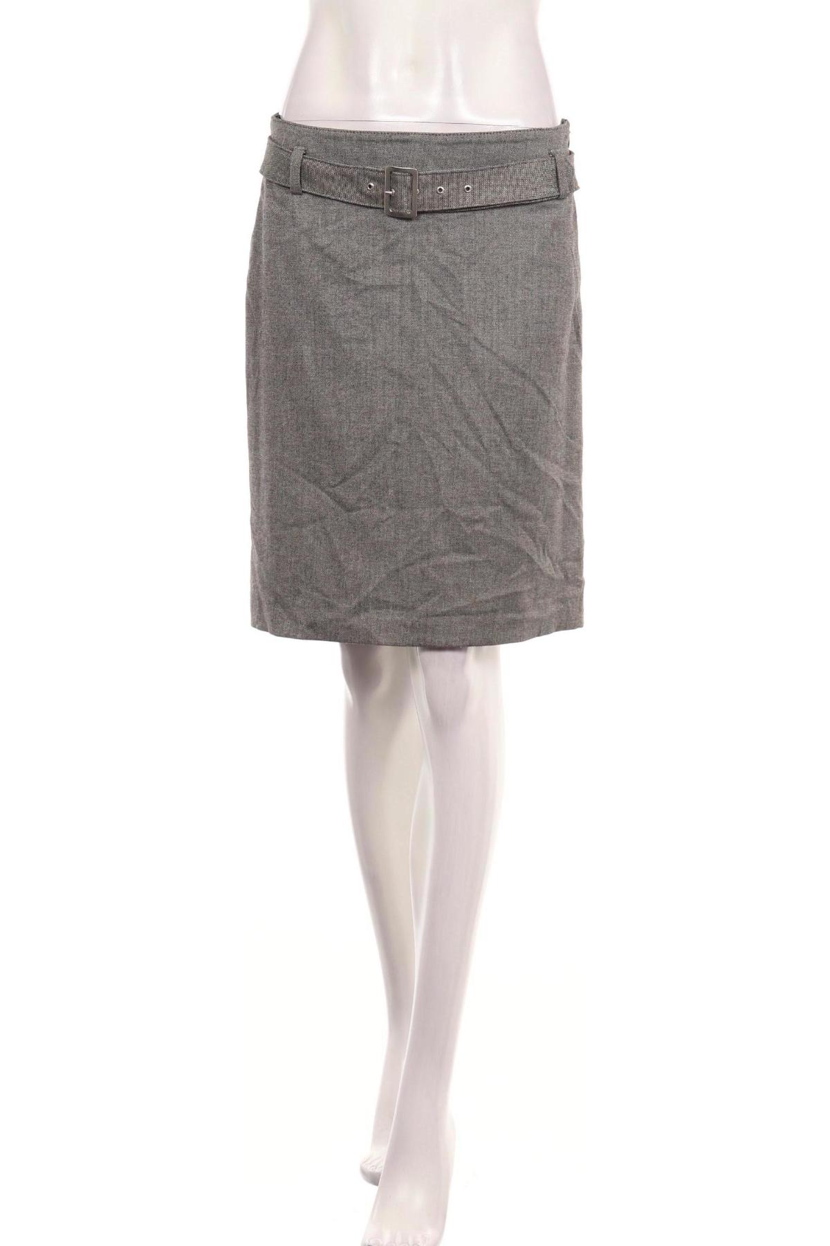 Пола MORE & MORE1