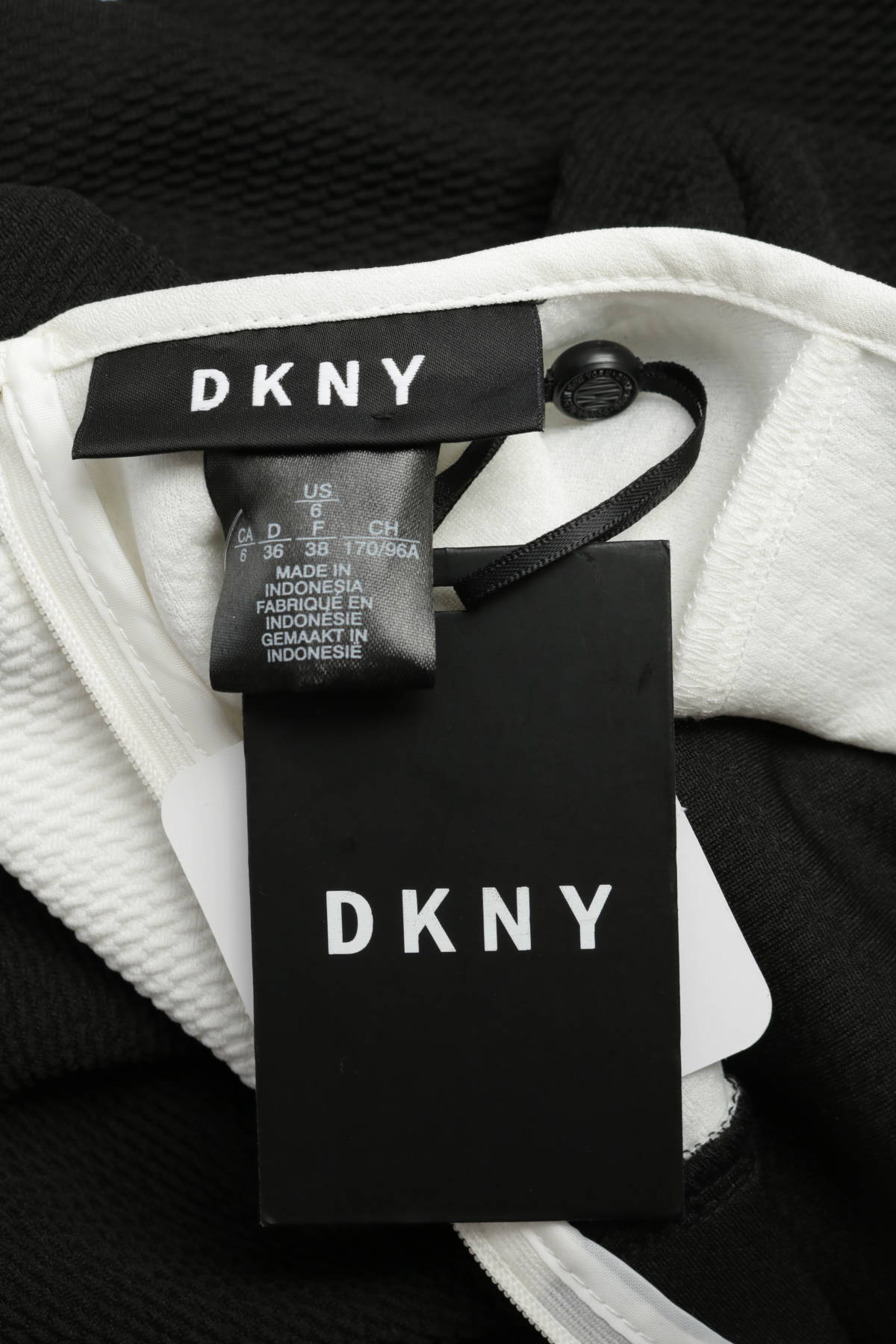 Официална рокля DKNY3