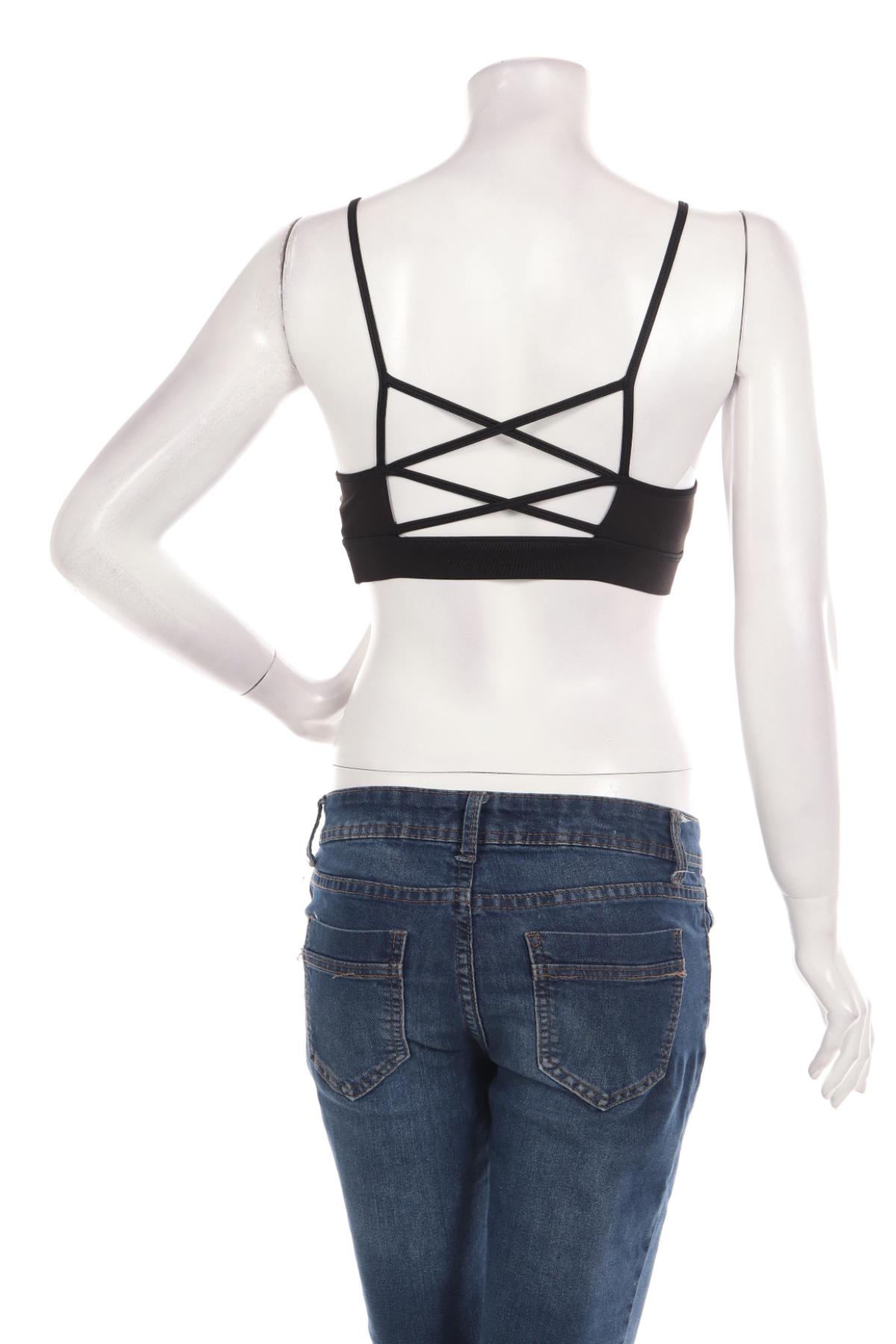 Спортно бюстие PUMA2