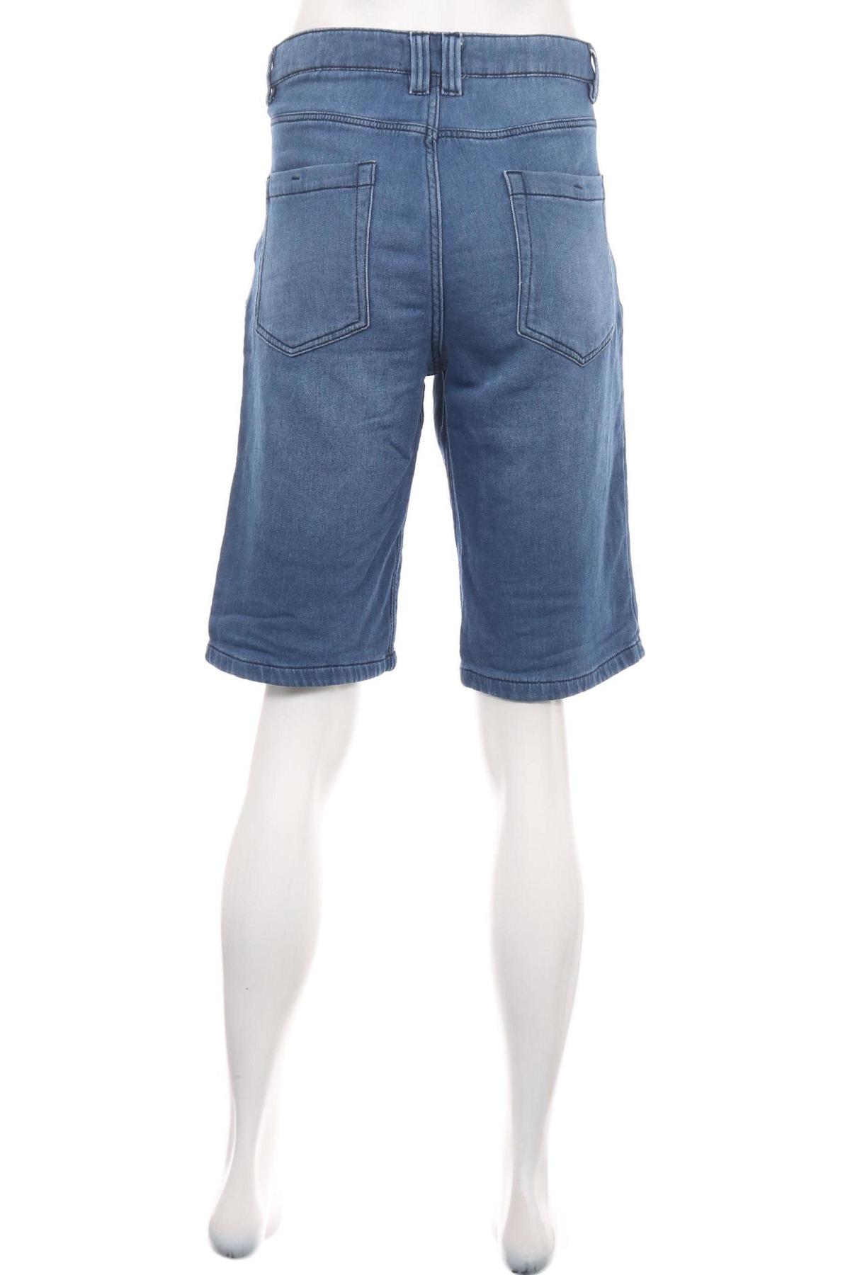 Къси дънки WATSONS2