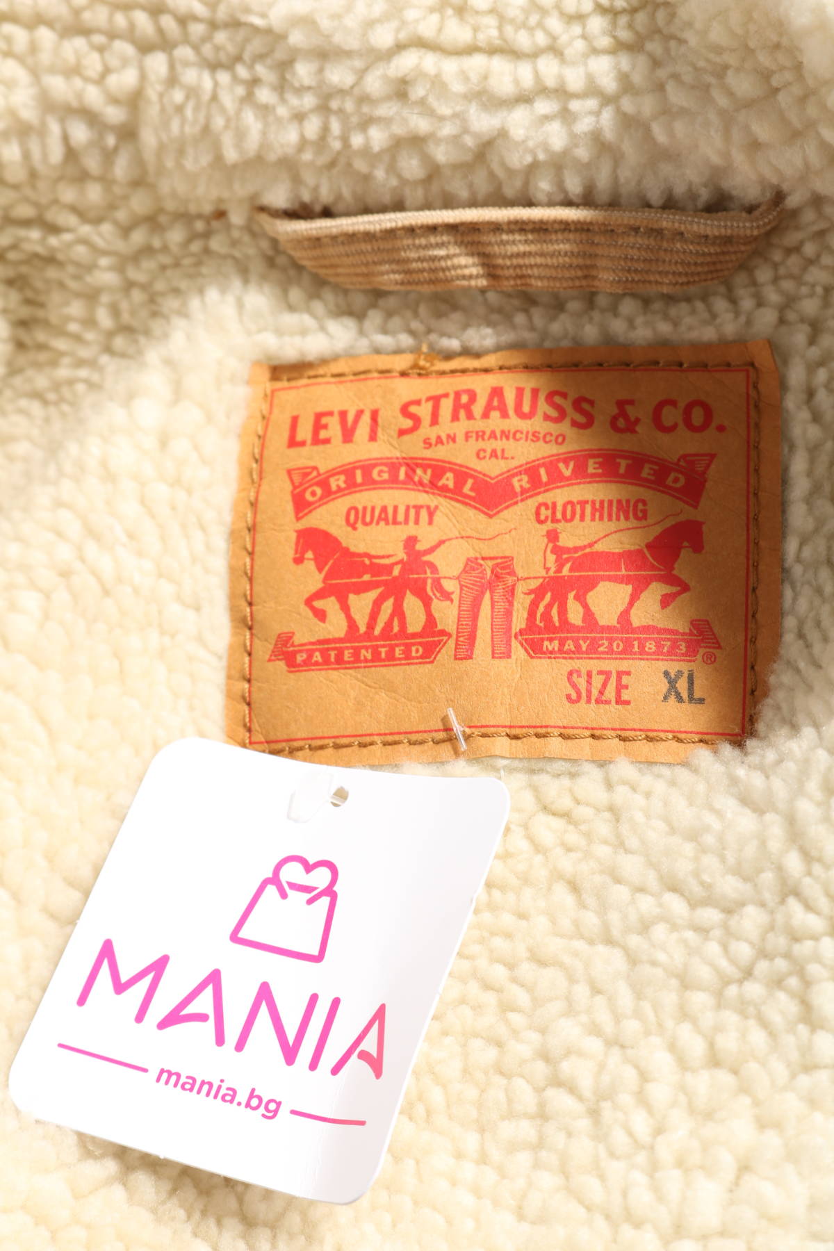 Зимно яке Levi`s3 - Mania Зимно яке Levi`s3