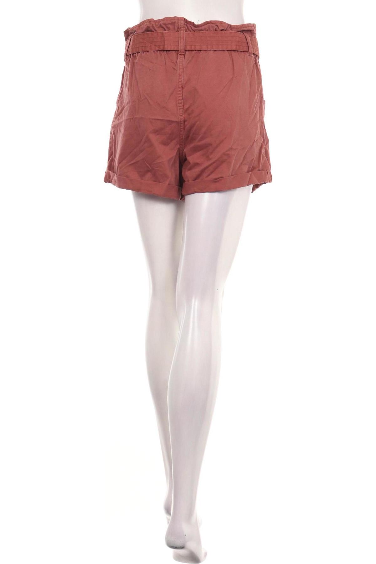 Къси панталони ABERCROMBIE & FITCH2