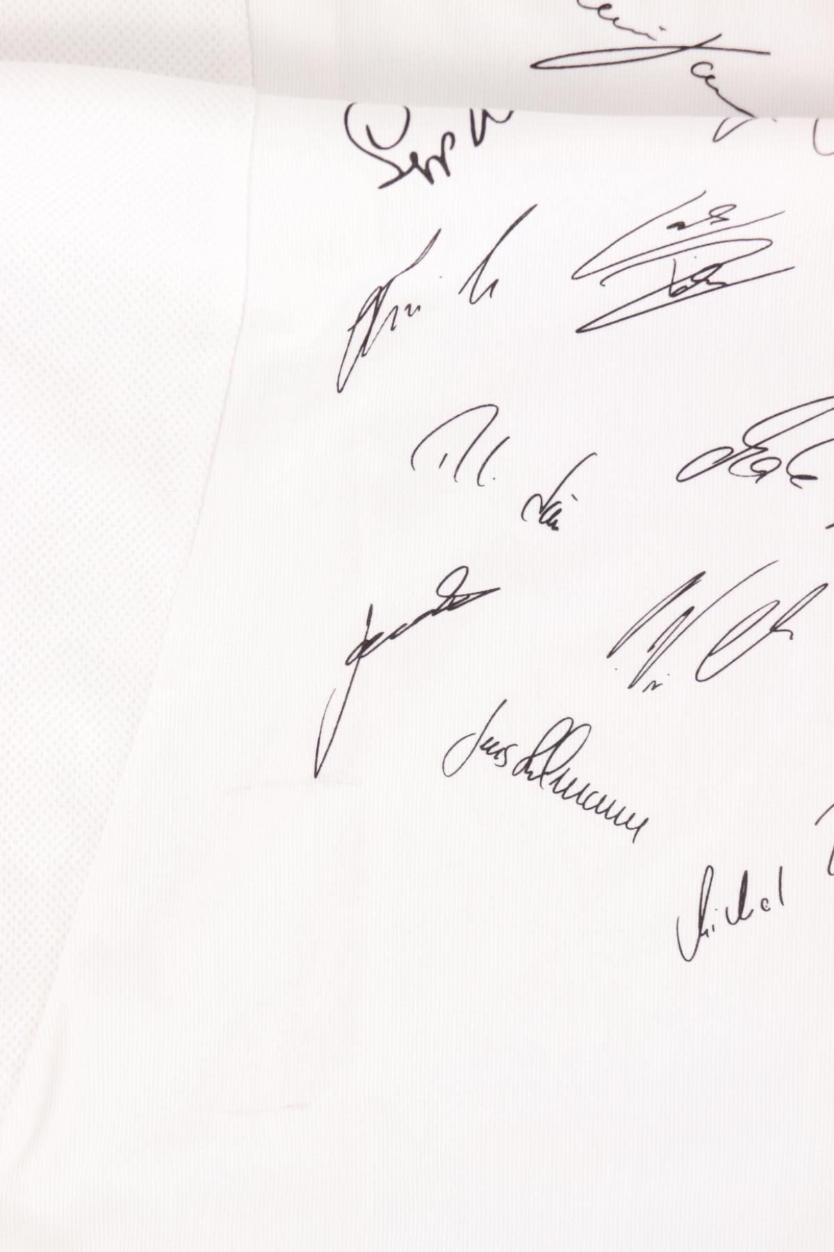 Спортна тениска NO NAME4