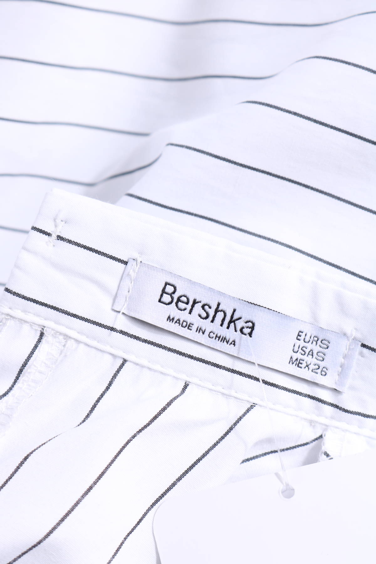 Официална риза BERSHKA3